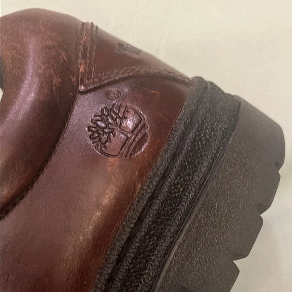 Timberland Men's Dark Brown Leather Oxfords size 9.5